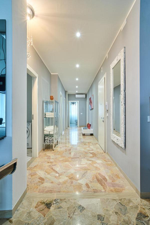 Apartment Elegant & Spacious - 30 Min From Venice - King Beds!