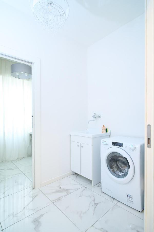 Elegant & Spacious - 30 Min From Venice - King Beds! Apartment *